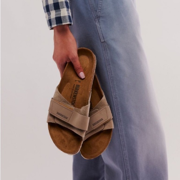 NWT BIRKENSTOCK Oita Sandals! - Picture 2 of 11